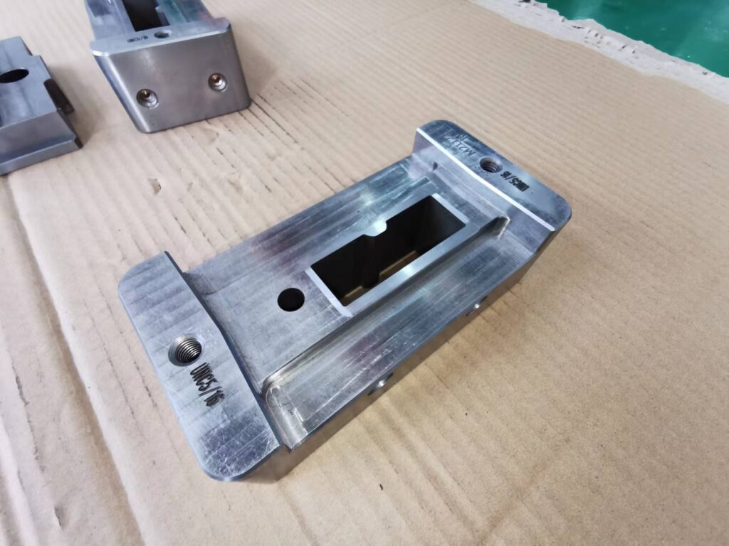 plastic injection mold