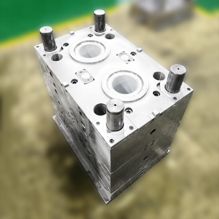 Calculation Method Of Cavity And Core Working Size Of Injection Molding Tool