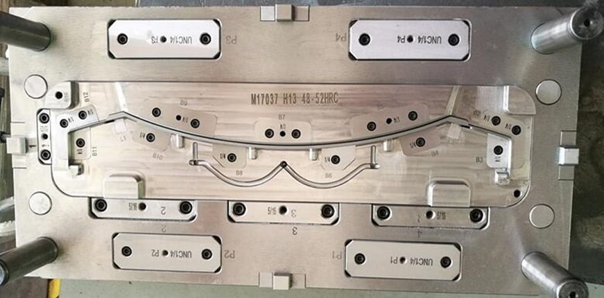 plastic injection mold